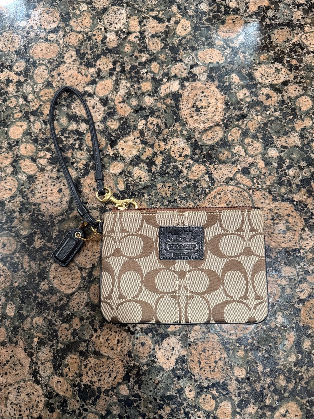 Coach Brown/Tan Signature Canvas tattersall lining Wristlet